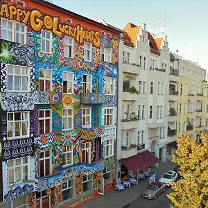  Auberge de jeunesse Happy Go Lucky +
